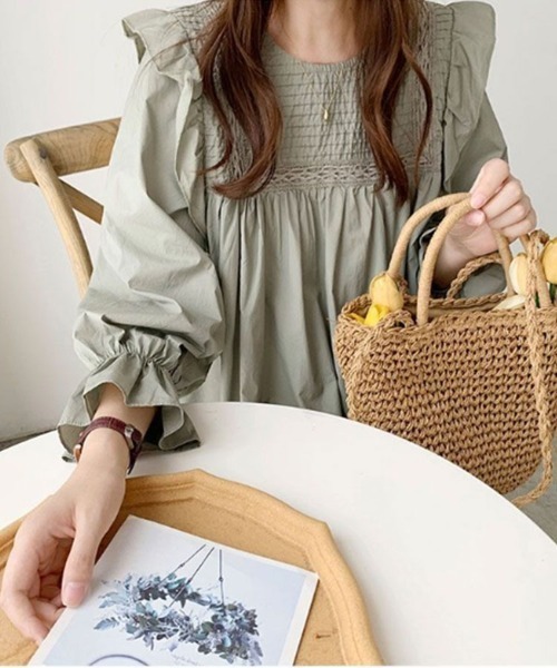 SallyLunn(サリーラン)の「レースヨークギャザーブラウス(シャツ/ブラウス・レディース・ホワイト/グリーン/ブラック・MEDIUM/LARGE)」の18枚目の写真