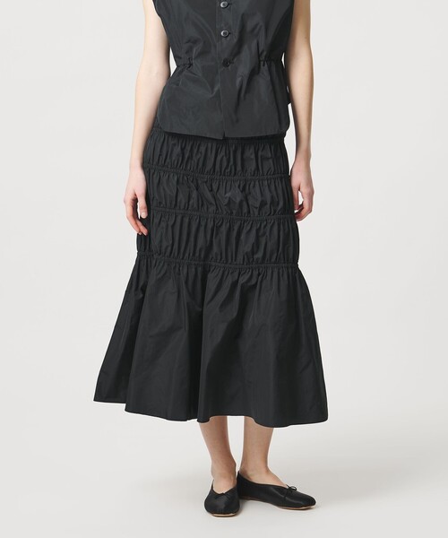 LOEFF（ロエフ）の「＜LOEFF＞グロッシー タフタ ギャザー スカート（スカート・レディース・ブラック/ダークブラウン・0/1）」の3枚目の写真