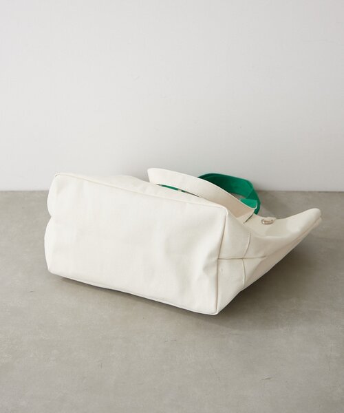 BIRTHDAY BAR（バースデイバー）の「ロゴ刺繍キャンバストートバッグ（トートバッグ・レディース・キャメル/グリーン/アイボリー・0）」の10枚目の写真