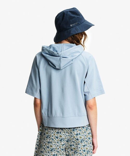 AIGLE(エーグル)の「UVカット フレンチテリースウェットフーディ(パーカー・レディース・ホワイト/グレイッシュブルー・38/36)」の3枚目の写真