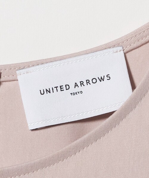 UNITED ARROWS(ユナイテッドアローズ)の「トリコット フォーム Tシャツ(Tシャツ/カットソー・レディース・その他7/オフホワイト/ブラック/ライトピンク・FREE)」の16枚目の写真