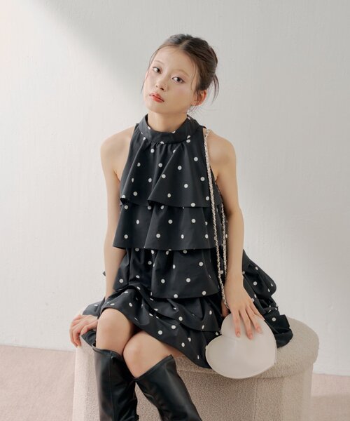 Chico(チコ)の「2wayリボンティアードミニワンピース(ワンピース・レディース・ホワイト/ホワイト系その他2/ブラック系その他2・MEDIUM/SMALL)」の19枚目の写真