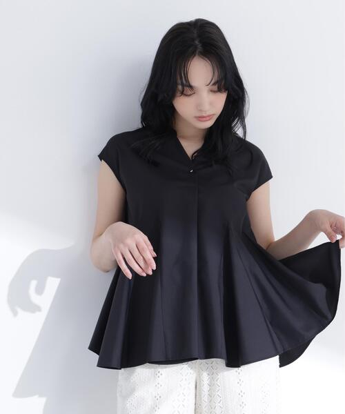 NATURAL BEAUTY BASIC（ナチュラルビューティーベーシック）の「マチフレアブラウス（シャツ/ブラウス・レディース・オフホワイト/ライトグリーン/ブラック・ﾌﾘ-）」の3枚目の写真