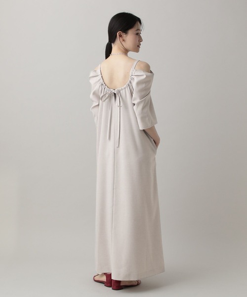 A part by(アパートバイ)の「オフショルリボンワンピース(ワンピース・レディース・ブラック/ベージュ・FREE)」の9枚目の写真