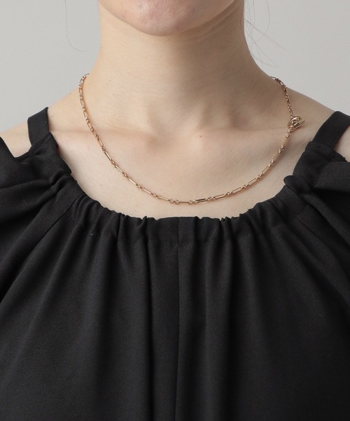 A part by(アパートバイ)の「オフショルリボンワンピース(ワンピース・レディース・ブラック/ベージュ・FREE)」の15枚目の写真