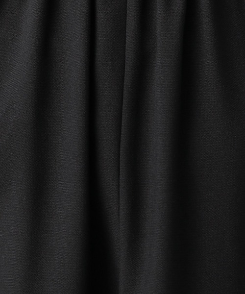 A part by(アパートバイ)の「オフショルリボンワンピース(ワンピース・レディース・ブラック/ベージュ・FREE)」の6枚目の写真