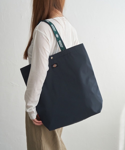 Dickies（ディッキーズ）の「Dickies ディッキーズ ロゴテープトートバッグ（トートバッグ・メンズ・ブラック/ネイビー/グレー・FREE）」の5枚目の写真