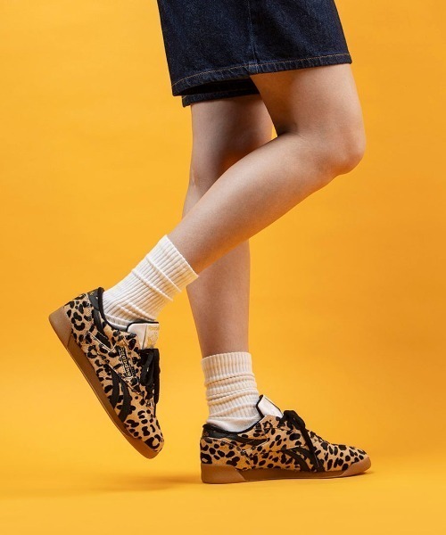 Reebok(リーボック)の「フリースタイル ロー / F/S LO(スニーカー・レディース・アニマル・22.0cm/26.0cm/25.5cm/25.0cm/24.0cm/24.5cm/23.5cm/23.0cm/22.5cm)」の1枚目の写真