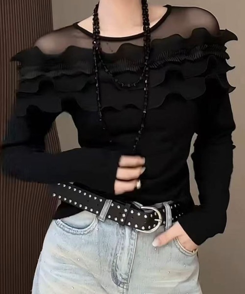 gossip!ロサンゼルス(ゴシップロサンゼルス)の「デコルテフリル ロングスリーブTシャツ(Tシャツ/カットソー・レディース・ホワイト/ブラック・FREE)」の12枚目の写真
