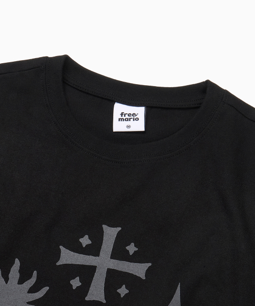 FREEMARIO（フリーマリオ）の「トリニティシンボルTシャツ[ブラック]（Tシャツ/カットソー・レディース・ブラック・SMALL/MEDIUM）」の3枚目の写真