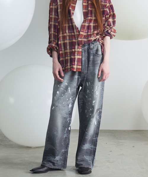 MAISON SPECIAL(メゾンスペシャル)の「《UNISEX》Destroy Damage Jacquard Prime-Wide Straight Denim/デストロイダメージジャガードプライムワイドストレートデニム【MAISON SPECIAL/メゾンスペシャル】(デニムパンツ・メンズ・ブラック/ライトブルー・0/1/2)」の12枚目の写真