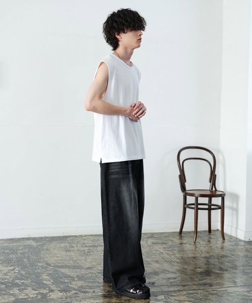Rocky Monroe(ロッキーモンロー)の「ケミカル加工 コットンノースリーブTシャツ/タンクトップ(タンクトップ・メンズ・ブラック/ホワイト/ブラック系・M/L/XL)」の8枚目の写真