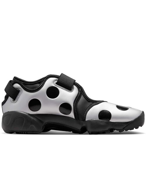 NIKE（ナイキ）の「ナイキ エア リフト ウィメンズシューズ / Nike Air Rift Women's Shoes IR1226-001 Black（スニーカー・レディース・ブラック・24/25/26/23）」の12枚目の写真