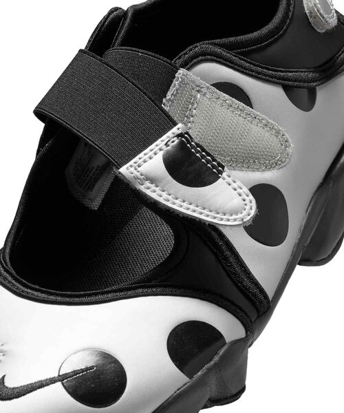 NIKE（ナイキ）の「ナイキ エア リフト ウィメンズシューズ / Nike Air Rift Women's Shoes IR1226-001 Black（スニーカー・レディース・ブラック・24/25/26/23）」の16枚目の写真