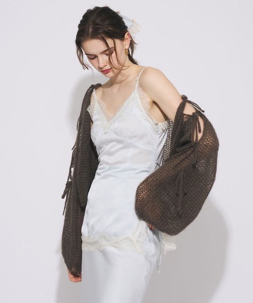 ME COUTURE(ミークチュール)の「アイラッシュレーストリムキャミソール(シャツ/ブラウス・レディース・ライトブルー/キナリ/ピンク/ブラウン・FREE)」の3枚目の写真
