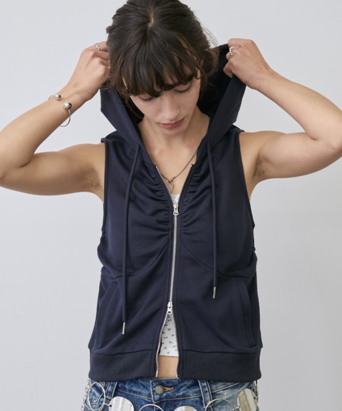 Rohwel(ローウェル)の「<Set-Up>Double Zip Gather Hoodie /<セットアップ対応>ダブルジップギャザーフーディー(パーカー・レディース・ネイビー/ブラック/グレー・FREE)」の3枚目の写真