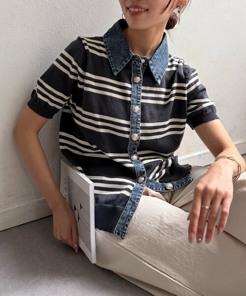 Chez toi（シェトワ）の「デニム切替ボーダーニットシャツ（シャツ/ブラウス・レディース・オフホワイト/チャコールグレー/ベージュ・FREE）」の2枚目の写真
