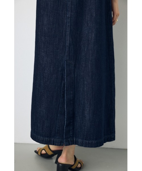 AZUL by moussy(アズールバイマウジー)の「【サイズ,身長別画像あり】甘撚りデニムワンピース 春服 夏服 ノースリーブ(ワンピース・レディース・ライトブルー/ワンウォッシュ・MEDIUM/SMALL)」の3枚目の写真