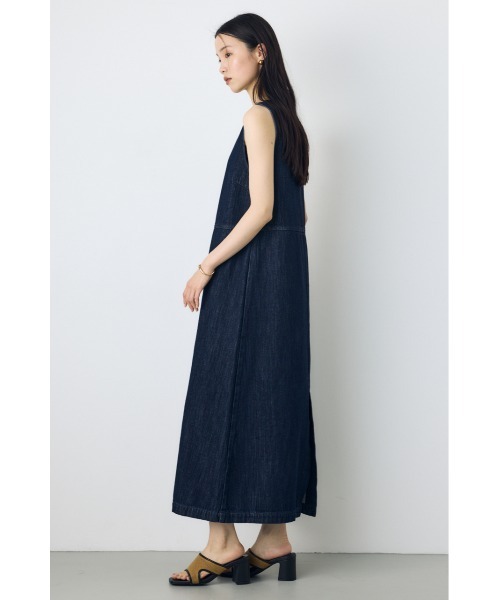 AZUL by moussy(アズールバイマウジー)の「【サイズ,身長別画像あり】甘撚りデニムワンピース 春服 夏服 ノースリーブ(ワンピース・レディース・ライトブルー/ワンウォッシュ・MEDIUM/SMALL)」の9枚目の写真