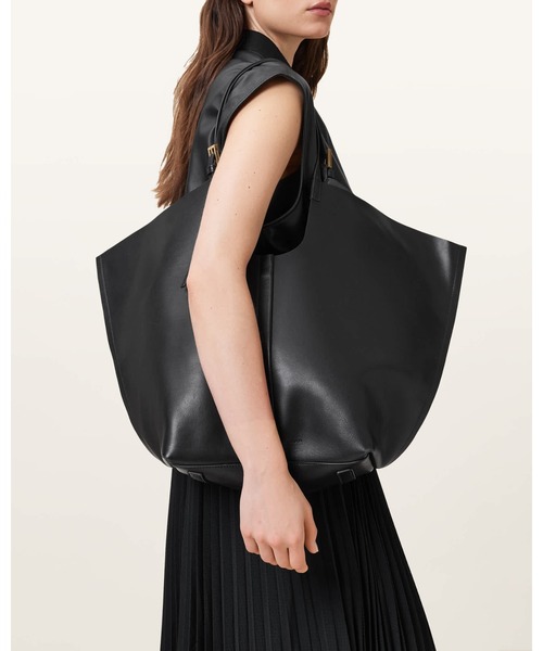 ALLSAINTS（オールセインツ）の「ARA LEATHER TOTE BAG | ARA レザー トート バッグ（トートバッグ・レディース・ブラック・ONE SIZE）」の4枚目の写真