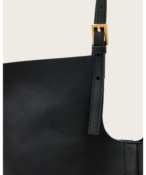 ALLSAINTS（オールセインツ）の「ARA LEATHER TOTE BAG | ARA レザー トート バッグ（トートバッグ・レディース・ブラック・ONE SIZE）」の7枚目の写真