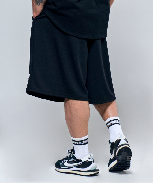 PHYSICAL GARMENTS（フィジカルガーメンツ）の「P2510 ベーシックメッシュバミューダパンツ [ブラック]（その他パンツ・メンズ・ブラック・LARGE/XX-LARGE）」の2枚目の写真