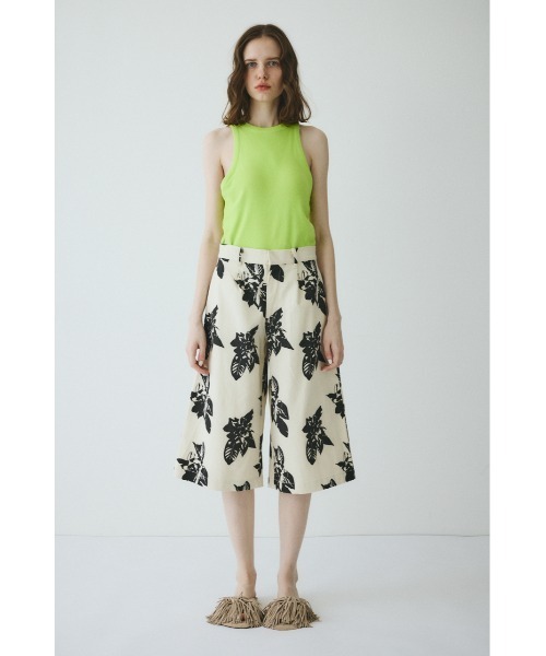 HeRIN.CYE(ヘリンドットサイ)の「Loose wide half pants / ルーズワイドハーフパンツ(その他パンツ・レディース・ブラック/レッド・38/36)」の3枚目の写真