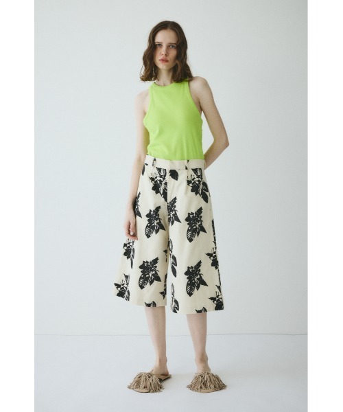 HeRIN.CYE(ヘリンドットサイ)の「Loose wide half pants / ルーズワイドハーフパンツ(その他パンツ・レディース・ブラック/レッド・38/36)」の6枚目の写真
