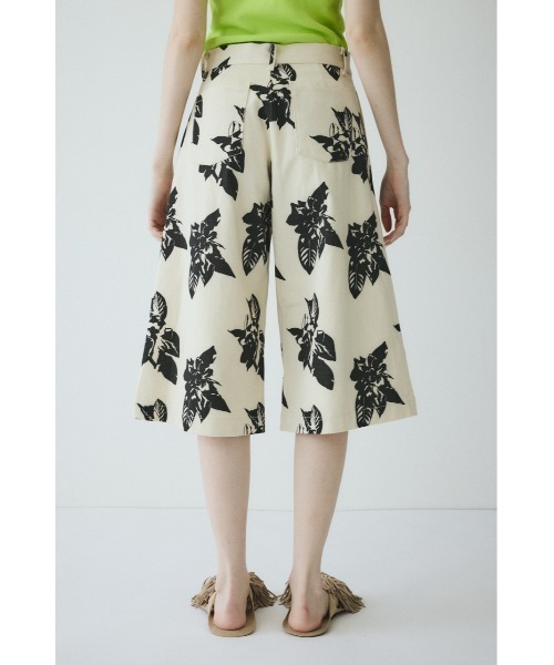 HeRIN.CYE(ヘリンドットサイ)の「Loose wide half pants / ルーズワイドハーフパンツ(その他パンツ・レディース・ブラック/レッド・38/36)」の8枚目の写真