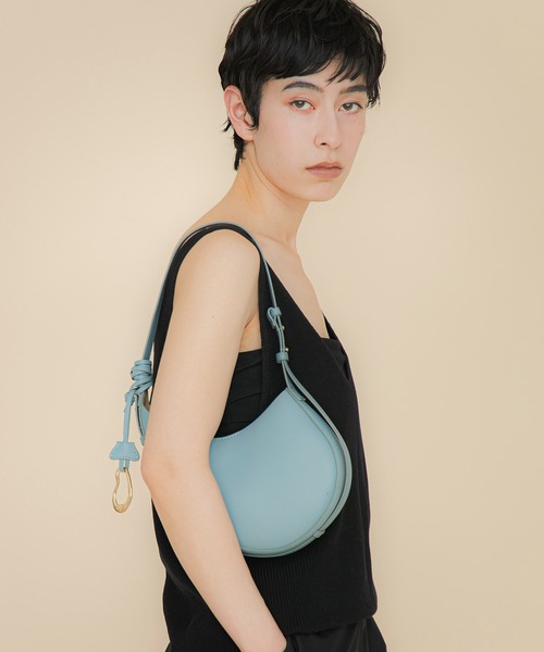 LE VERNIS（ル・ベルニ）の「LE VERNIS(ル・ベルニ)Poire mini shoulder（ショルダーバッグ・レディース・ブルー/ベージュ/ブラック・FREE）」の8枚目の写真