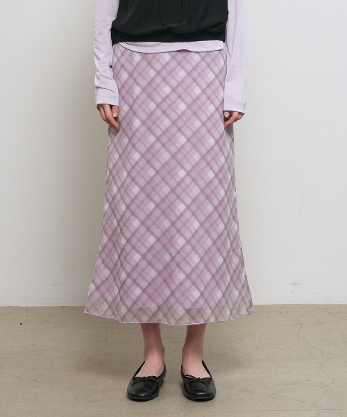 GENERAL IDEA（ジェネラルアイデア）の「【GENERAL IDEA】チェックシアーロングスカート / CHECK SHEER LONG SKIRT（スカート・レディース・グレー/カーキ/ピンク・S/L/M）」の18枚目の写真