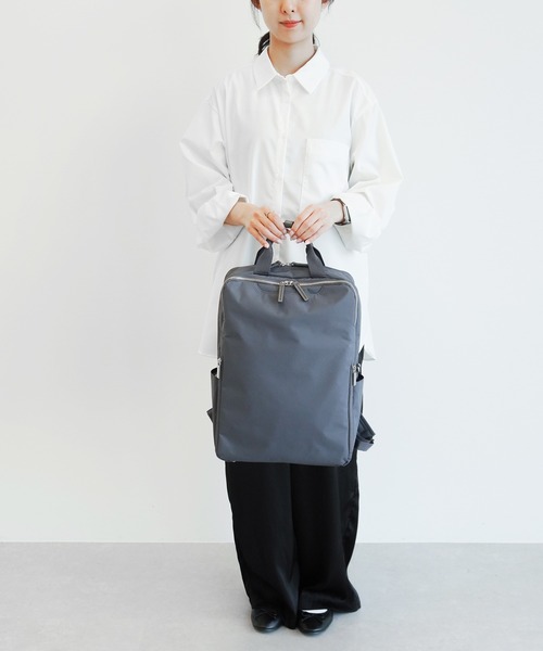 ace.(エース)の「フィッテムライト リュックサック A4サイズ 14インチ収納 15L 20392(ビジネスバッグ・レディース・ブラック/ダークグレー・FREE)」の15枚目の写真