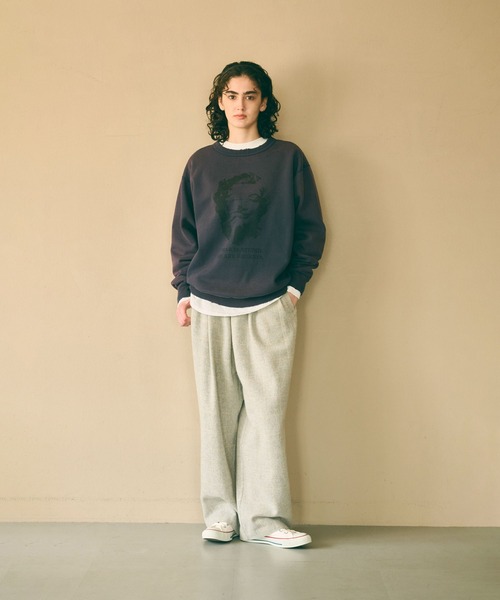 kha:ki（カーキ）の「「KHA:KI / カーキ」DAMAGE SWEAT SHIRT -My MUSE-（Tシャツ/カットソー・レディース・ネイビー/ピンク/ホワイト/ブラック/グレー・FREE）」の6枚目の写真