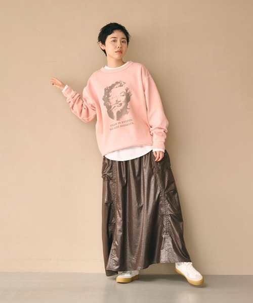 kha:ki（カーキ）の「「KHA:KI / カーキ」DAMAGE SWEAT SHIRT -My MUSE-（Tシャツ/カットソー・レディース・ネイビー/ピンク/ホワイト/ブラック/グレー・FREE）」の16枚目の写真