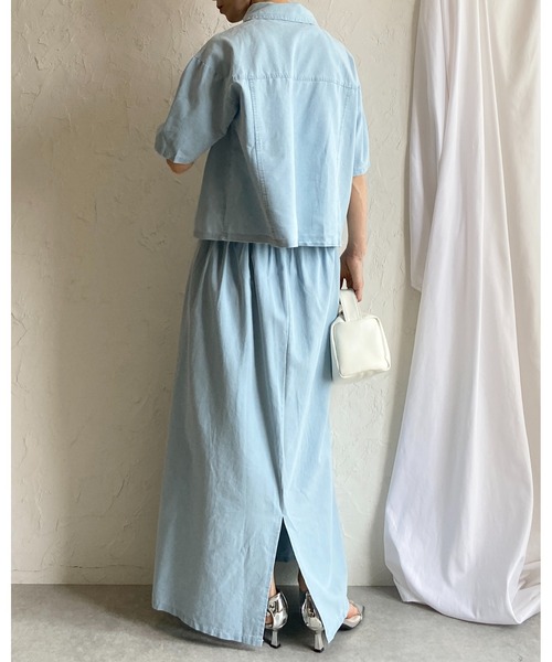 She's Closet(シーズクローゼット)の「サマーデニムダンガリーシャツ&スカートセットアップ(セットアップ・レディース・インディゴブルー/ライトブルー・FREE)」の19枚目の写真