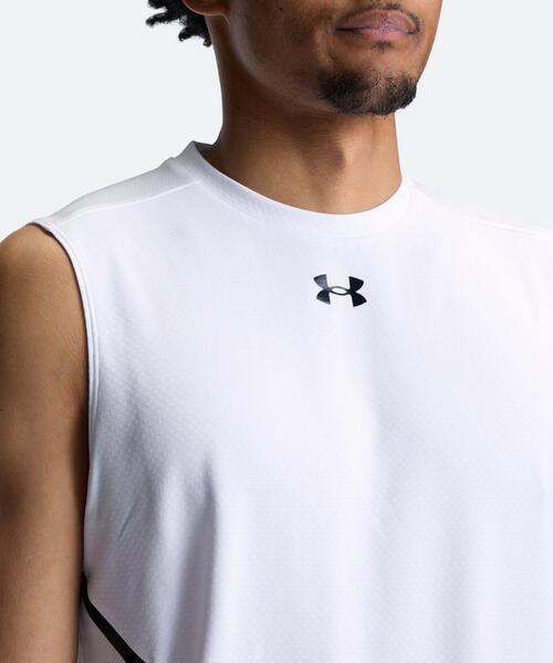UNDER ARMOUR（アンダーアーマー）の「UAアーマードライ スリーブレス シャツ（トレーニング/メンズ）（タンクトップ・メンズ・ホワイト・S/L/M/2XL/XL）」の4枚目の写真
