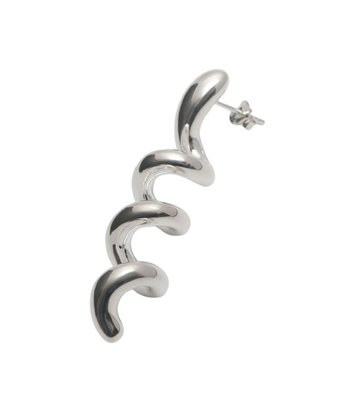 YArKA（ヤーカ）の「【YArKA/ヤーカ】 twist hollow earring(pierce) [RSTS2] / 中空ツイストピアス（ピアス（片耳用）・レディース・シルバー・FREE）」の2枚目の写真