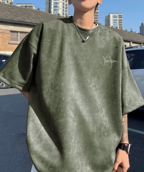 KELVIN(ケルヴァン)の「Signature Loose Tee シグネチャールーズTシャツ(Tシャツ/カットソー・メンズ・ホワイト/ブラック/カーキ・FREE)」の3枚目の写真