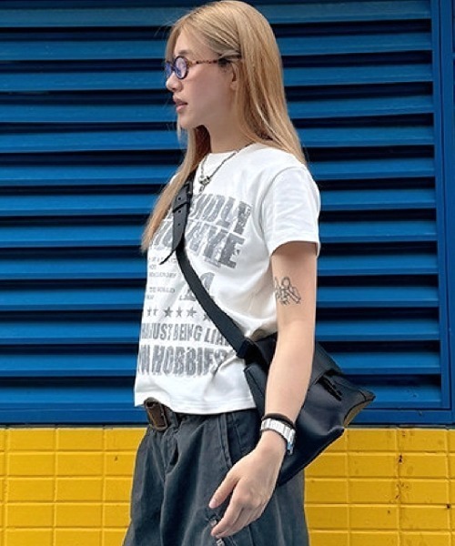 SHEENA(シーナ)の「グランジナンバリングロゴ半袖Tシャツ(Tシャツ/カットソー・レディース・ブラック/グレー/ホワイト・M)」の22枚目の写真