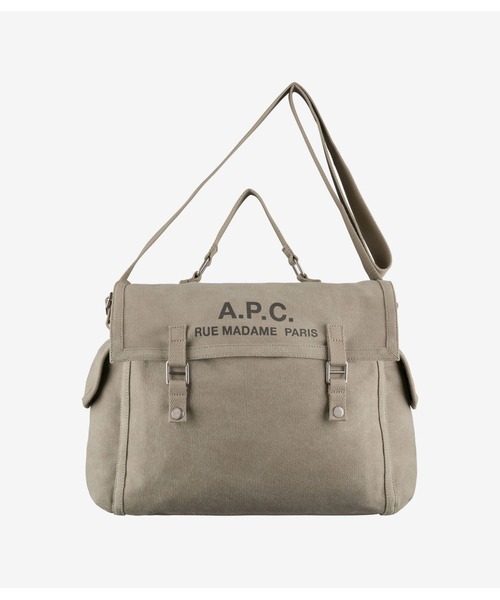 A.P.C.（アーペーセー）の「BESACE RECUPERATION（ショルダーバッグ・メンズ・カーキ・ONESIZE）」の3枚目の写真