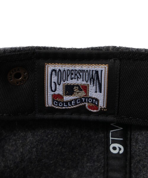 BEAMS BOY(ビームスボーイ)の「【別注】NEW ERA / 920 メルトンウール MLB キャップ(キャップ・レディース・ベージュ/ネイビー/チャコールグレー・ONE SIZE)」の4枚目の写真