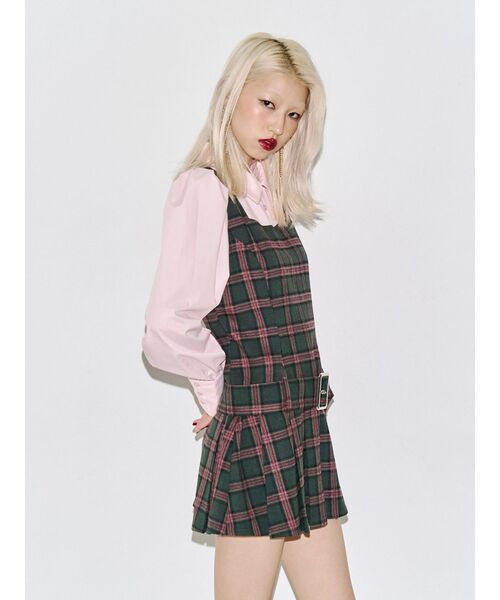 jouetie(ジュエティ)の「スクエアネックプリーツミニワンピース(ワンピース・レディース・グリーン/ネイビー/ボルドー・FREE)」の15枚目の写真