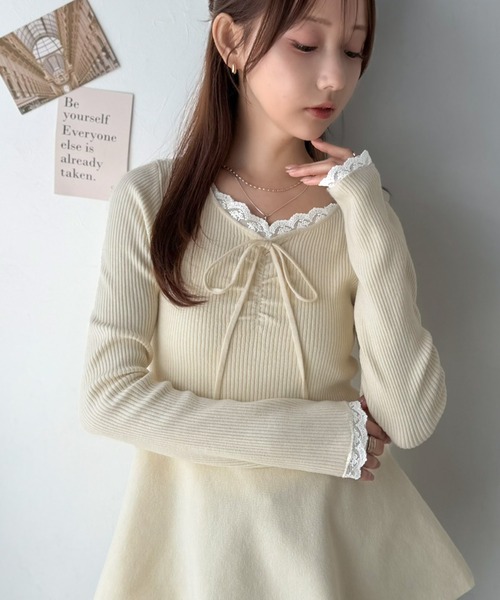 mily bilet(ミウィビレット)の「【mily bilet】甘さをひとさじ、華やぐ大人ガーリー。レースレイヤード風ギャザーリボンペプラムニット(長袖)(ニット/セーター・レディース・アイボリー/ブラウン/チャコール・LARGE/SMALL/X-LARGE/MEDIUM)」の15枚目の写真