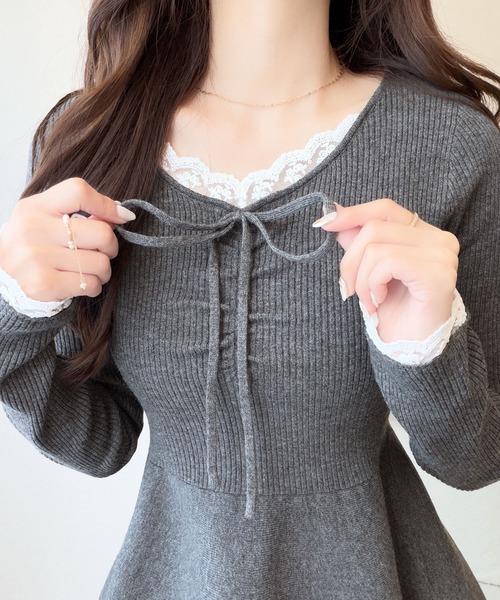 mily bilet(ミウィビレット)の「【mily bilet】甘さをひとさじ、華やぐ大人ガーリー。レースレイヤード風ギャザーリボンペプラムニット(長袖)(ニット/セーター・レディース・アイボリー/ブラウン/チャコール・LARGE/SMALL/X-LARGE/MEDIUM)」の9枚目の写真
