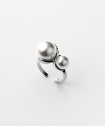 Double pearl free size ring