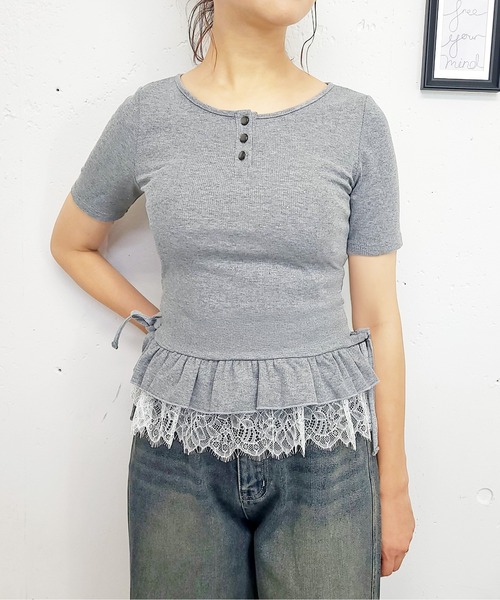 FUN(ファン)の「ラメヘンリーレースプルオーバー(Tシャツ/カットソー・レディース・グレー/オフホワイト/ブラック・FREE)」の3枚目の写真