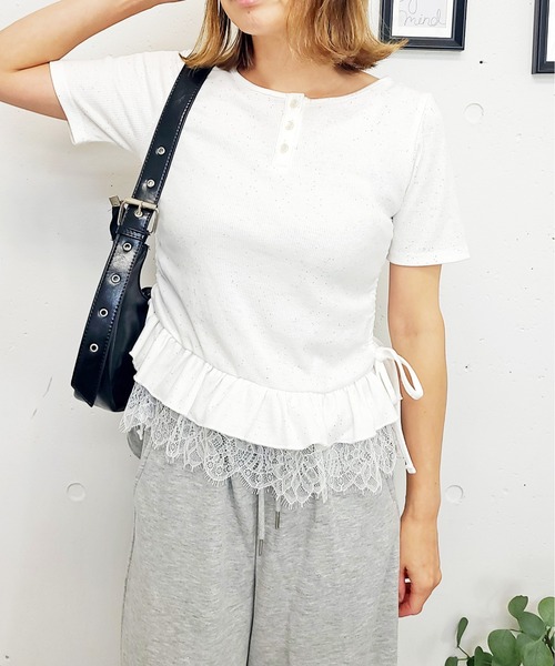 FUN(ファン)の「ラメヘンリーレースプルオーバー(Tシャツ/カットソー・レディース・グレー/オフホワイト/ブラック・FREE)」の1枚目の写真