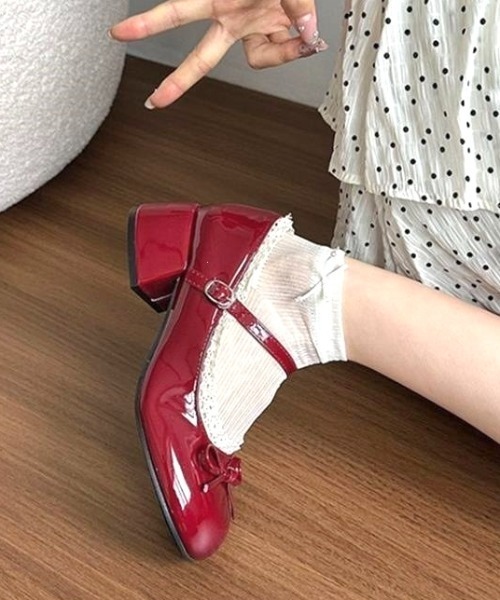 Mejoul（メジュール）の「【2026秋冬新作】フリルレースリボンバレエパンプスシューズ（バレエシューズ・レディース・シルバー/レッド/ホワイト/ブラック・S/M/L）」の7枚目の写真