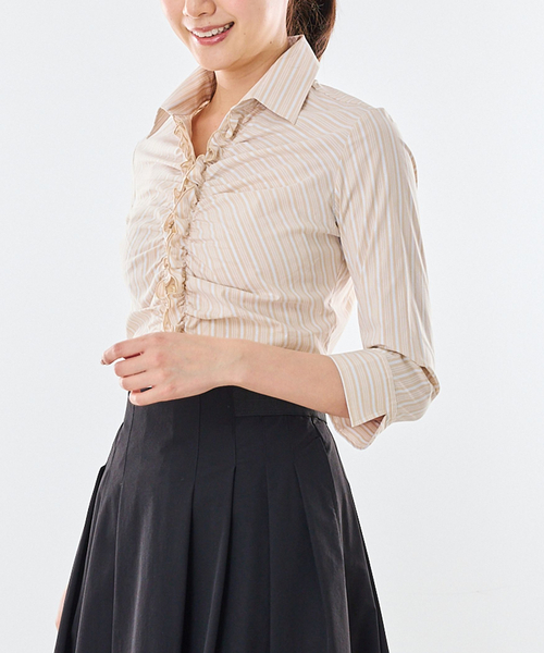 NARACAMICIE(ナラカミーチェ)の「【NARACAMICIE】ストレッチストライプフロントギャザー七分袖シャツ(シャツ/ブラウス・レディース・ブラウン/ブルー・M/S/L/XL)」の13枚目の写真