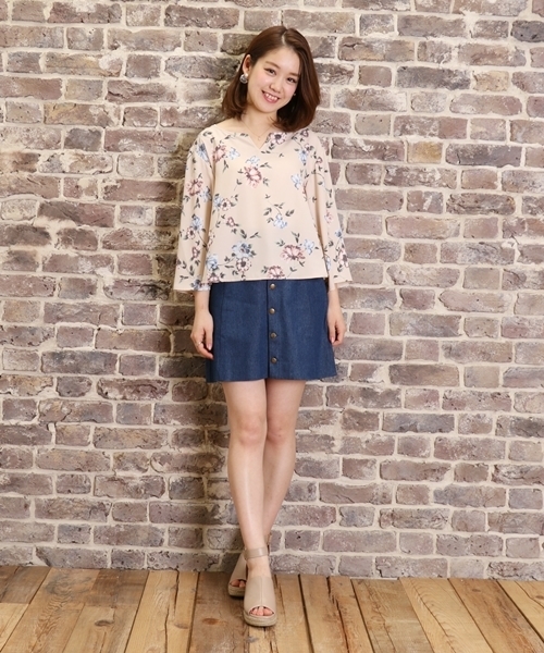 Chico（チコ）の「前開き台形ボックススカート（デニムスカート・レディース・ホワイト/ライトブルー/アクア・FREE）」の15枚目の写真